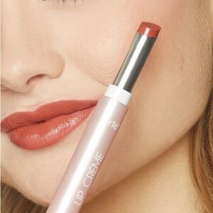 Tarte Maracuja Juicy Lip Creme in Peachy Pink